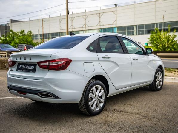 Lada (ВАЗ) Vesta I Рестайлинг (NG) с пробегом 2024 года, цена 1 538 000 рублей, 10837 км, седан, Автокод Объявления