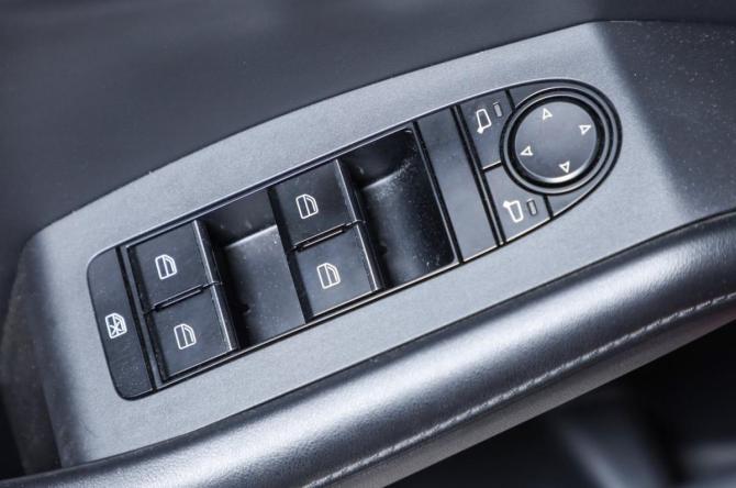 Mazda 3 IV (BP) с пробегом 2020 года, цена 1 899 000 рублей, 40224 км, седан, Автокод Объявления