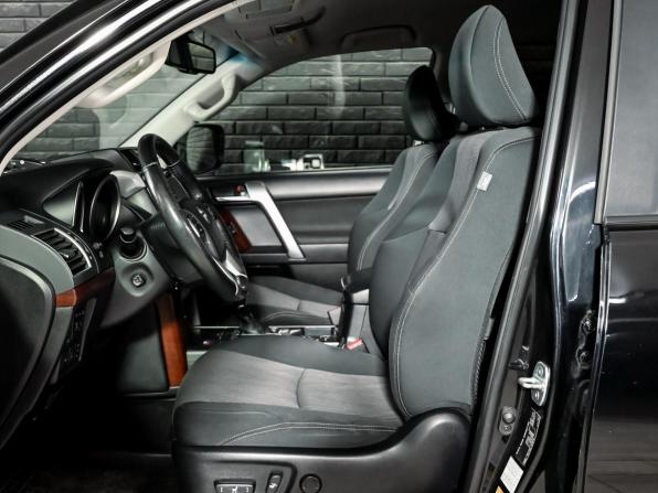 Toyota Land Cruiser Prado 150 Series Рестайлинг 1 с пробегом 2014 года, цена 3 475 000 рублей, 177398 км, внедорожник, Автокод Объявления