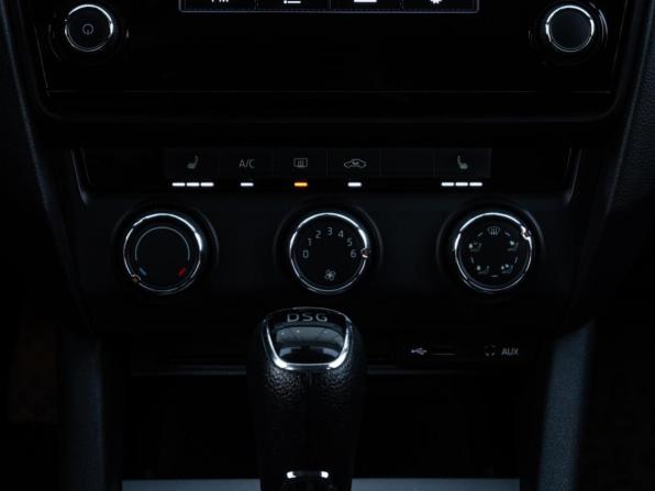 Skoda Octavia III (A7) с пробегом 2014 года, цена 1 494 600 рублей, 164590 км, лифтбек, Автокод Объявления