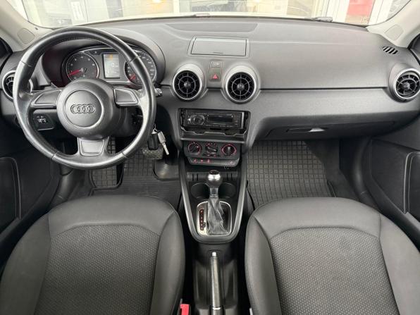 Audi A1 I (8X) с пробегом 2012 года, цена 899 000 рублей, 178000 км, хэтчбек, Автокод Объявления