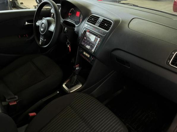 Volkswagen Polo V с пробегом 2013 года, цена 730 000 рублей, 187852 км, седан, Автокод Объявления