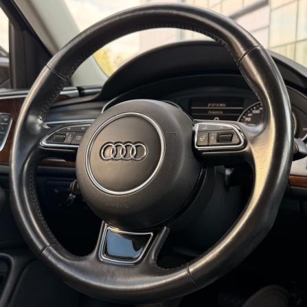 Audi A6 allroad III (C7) Рестайлинг с пробегом 2016 года, цена 2 799 000 рублей, 257029 км, универсал, Автокод Объявления