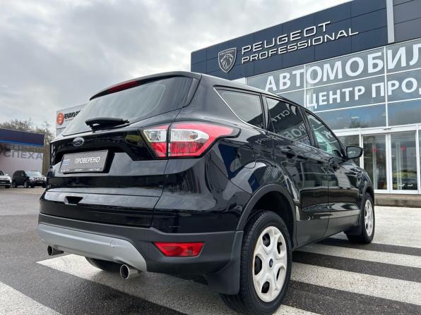 Ford Kuga II Рестайлинг с пробегом 2018 года, цена 1 800 000 рублей, 124000 км, внедорожник, Автокод Объявления