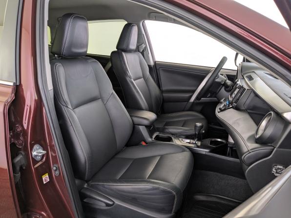 Toyota RAV4 IV (XA40) Рестайлинг с пробегом 2016 года, цена 2 750 000 рублей, 71352 км, внедорожник, Автокод Объявления