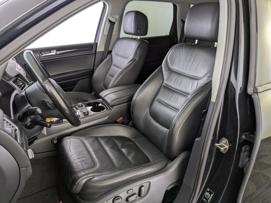 Volkswagen Touareg II Москва  - изображение 21