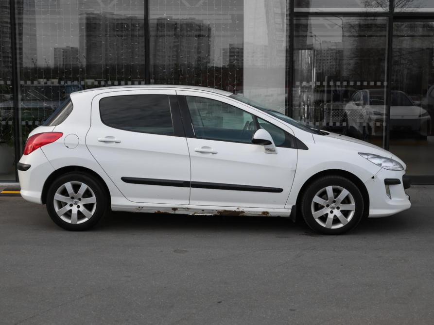 Peugeot 308 I Москва  - изображение 4
