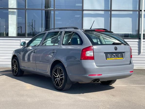 Skoda Octavia II (A5) Рестайлинг с пробегом 2012 года, цена 749 000 рублей, 227500 км, универсал, Автокод Объявления