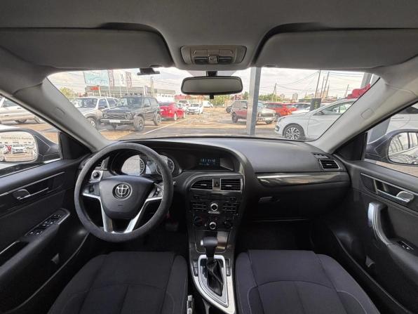 Brilliance V5 I с пробегом 2014 года, цена 759 000 рублей, 210774 км, внедорожник, Автокод Объявления