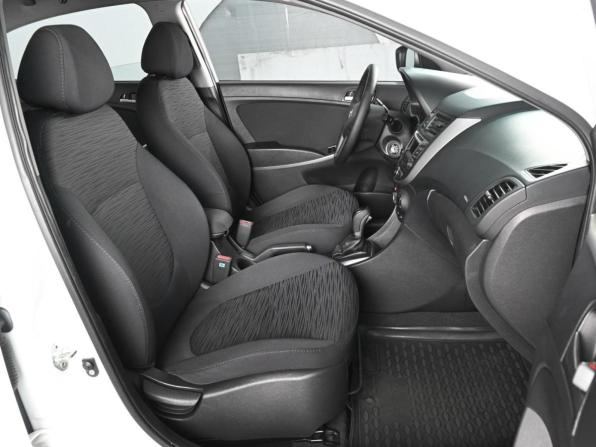 Hyundai Solaris I Рестайлинг с пробегом 2014 года, цена 1 079 000 рублей, 127963 км, седан, Автокод Объявления