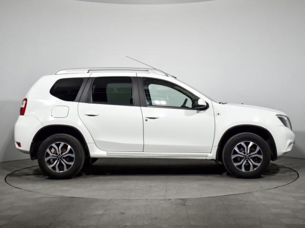 Nissan Terrano III (D10) с пробегом 2017 года, цена 1 379 000 рублей, 97984 км, внедорожник, Автокод Объявления