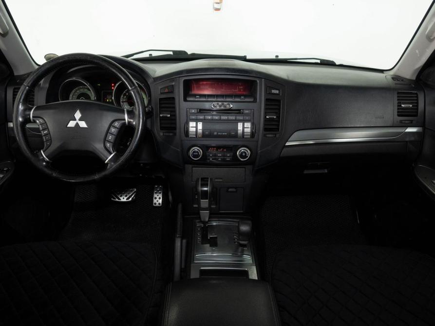Mitsubishi Pajero IV Казань  - изображение 7