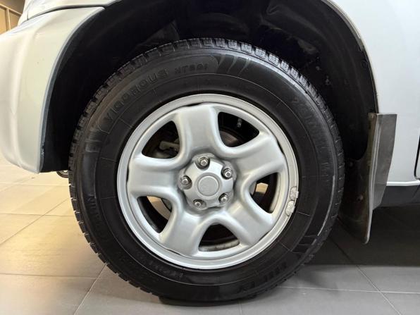 Toyota RAV4 II (XA20) Рестайлинг с пробегом 2004 года, цена 827 000 рублей, 368000 км, внедорожник, Автокод Объявления