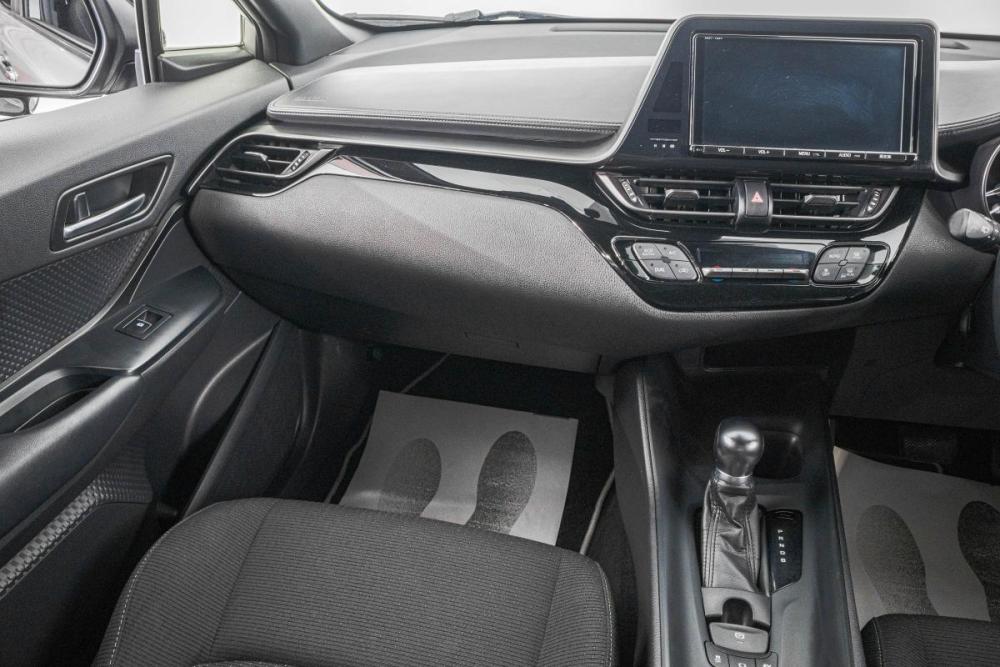 Toyota C-HR I Барнаул  - изображение 21