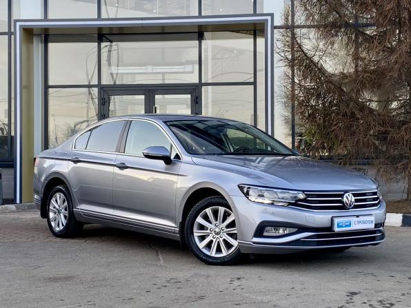 Volkswagen Passat B8 Рестайлинг с пробегом 2020 года, цена 2 600 000 рублей, 37000 км, седан, Автокод Объявления