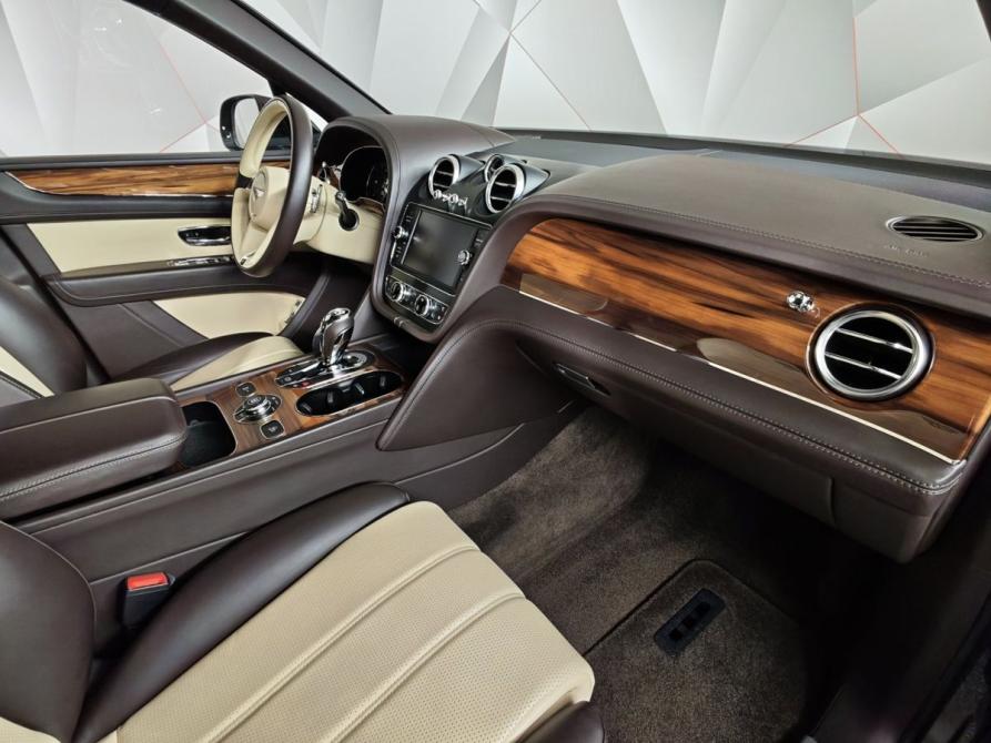 Bentley Bentayga I Москва  - изображение 13