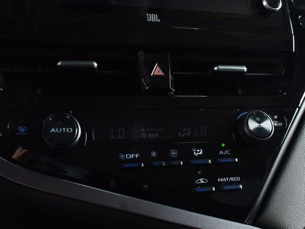 Toyota Camry VIII (XV70) Рестайлинг с пробегом 2021 года, цена 2 994 995 рублей, 172549 км, седан, Автокод Объявления