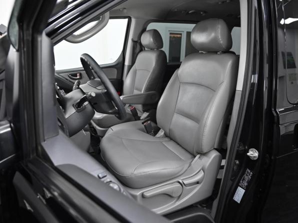 Hyundai Grand Starex I с пробегом 2013 года, цена 1 499 000 рублей, 159000 км, минивэн, Автокод Объявления