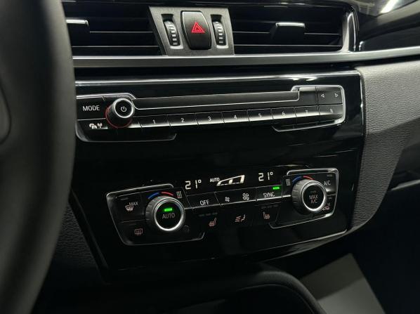 BMW X1 II (F48) с пробегом 2015 года, цена 2 060 000 рублей, 161146 км, внедорожник, Автокод Объявления