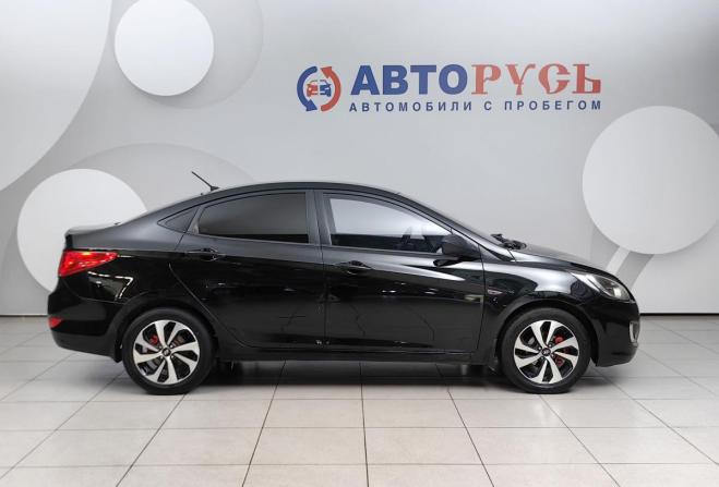 Hyundai Solaris I с пробегом 2014 года, цена 665 000 рублей, 263000 км, седан, Автокод Объявления
