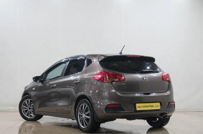 Kia Ceed II с пробегом 2013 года, цена 799 000 рублей, 212000 км, хэтчбек, Автокод Объявления