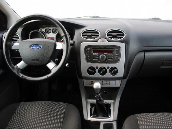 Ford Focus II Рестайлинг с пробегом 2011 года, цена 479 000 рублей, 203067 км, седан, Автокод Объявления