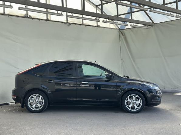 Ford Focus II Рестайлинг с пробегом 2011 года, цена 585 000 рублей, 253583 км, хэтчбек, Автокод Объявления
