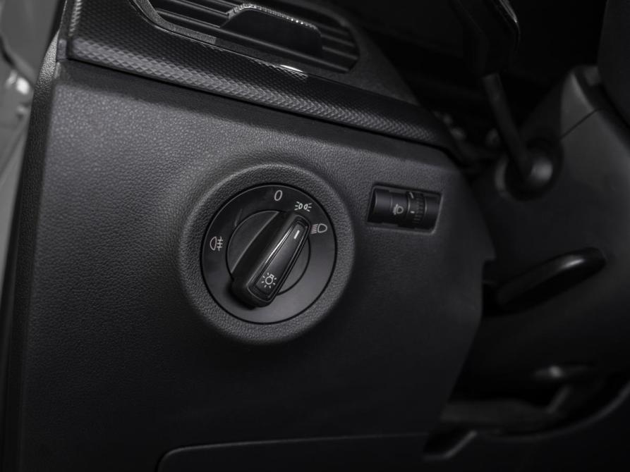 Volkswagen Polo VI Москва  - изображение 18