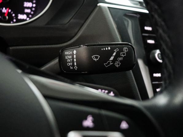 Volkswagen Tiguan II с пробегом 2020 года, цена 2 549 000 рублей, 69806 км, внедорожник, Автокод Объявления