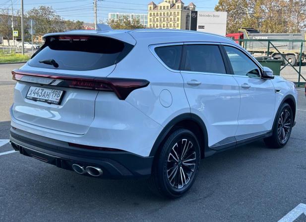 JETOUR X70+ I Рестайлинг с пробегом 2024 года, цена 2 100 000 рублей, 27900 км, внедорожник, Автокод Объявления