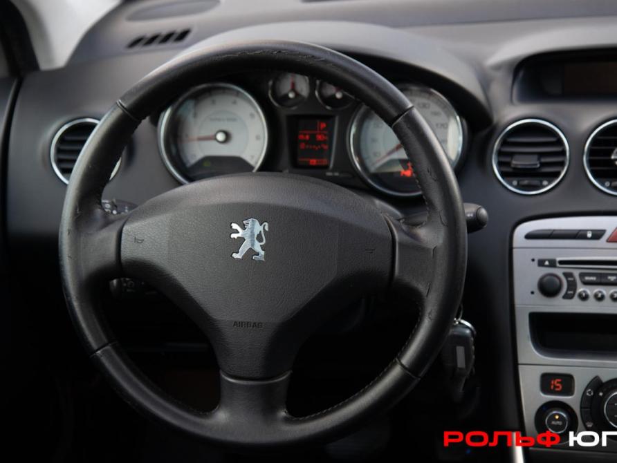 Peugeot 308 I Москва  - изображение 13