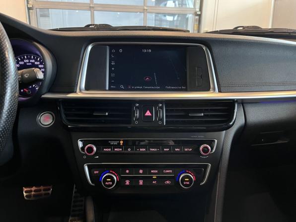 Kia Optima IV Рестайлинг с пробегом 2018 года, цена 2 146 000 рублей, 122630 км, седан, Автокод Объявления