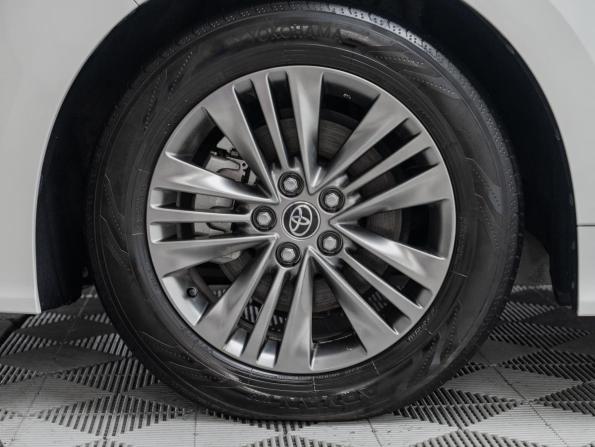 Toyota Alphard IV с пробегом 2024 года, цена 9 490 000 рублей, 29829 км, минивэн, Автокод Объявления