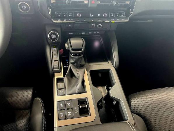 Новый Toyota Land Cruiser Prado 250 Series 2025 года, цена 12 800 000 рублей, внедорожник, Автокод Объявления