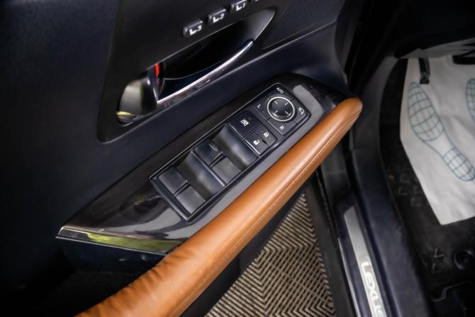 Lexus RX III с пробегом 2012 года, цена 2 149 000 рублей, 218000 км, внедорожник, Автокод Объявления