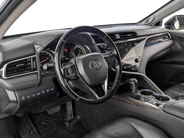 Toyota Camry VIII (XV70) с пробегом 2019 года, цена 3 005 000 рублей, 140087 км, седан, Автокод Объявления