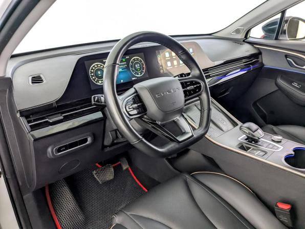 Omoda C5 I с пробегом 2022 года, цена 1 600 000 рублей, 69740 км, внедорожник, Автокод Объявления