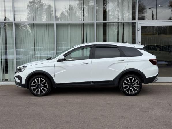 Lada (ВАЗ) Vesta I Рестайлинг (NG) с пробегом 2024 года, цена 1 550 000 рублей, 23393 км, универсал, Автокод Объявления