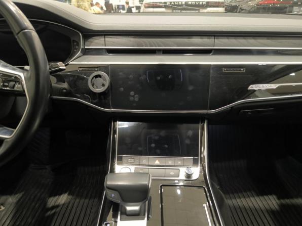 Audi A8 IV (D5) с пробегом 2018 года, цена 3 450 000 рублей, 241123 км, седан, Автокод Объявления