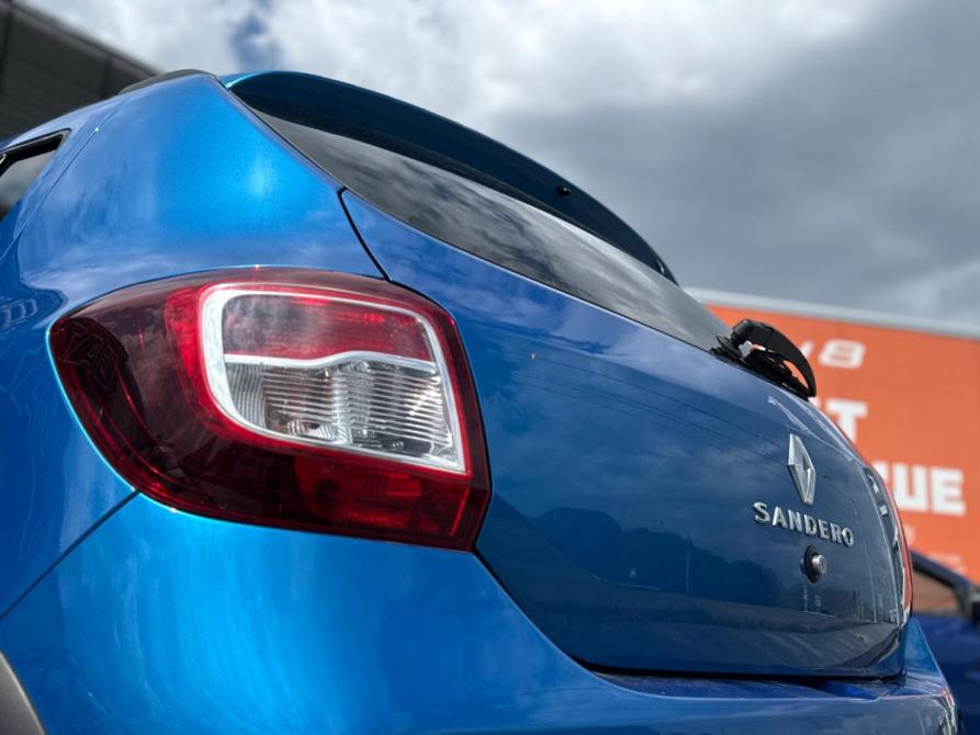 Renault Sandero II Рестайлинг Омск  - изображение 31