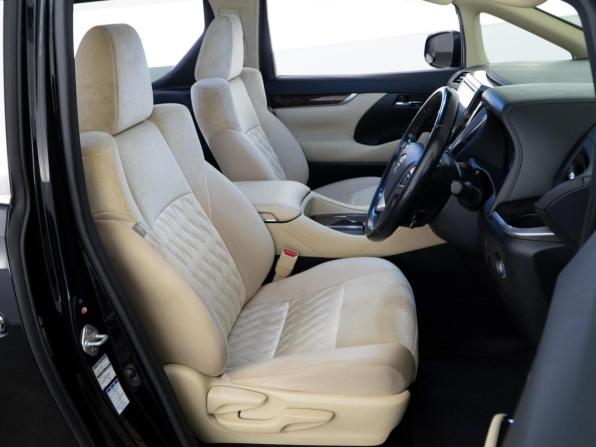 Toyota Vellfire II Рестайлинг с пробегом 2019 года, цена 4 098 999 рублей, 106830 км, минивэн, Автокод Объявления