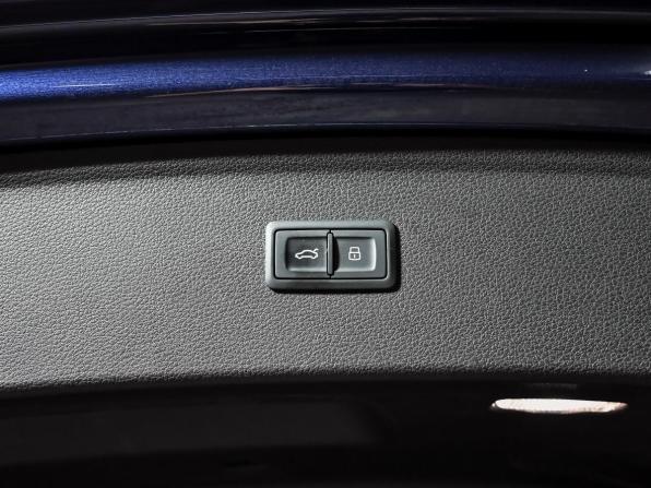 Audi Q5 II (FY) с пробегом 2018 года, цена 3 350 000 рублей, 171607 км, внедорожник, Автокод Объявления