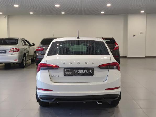 Skoda Rapid II с пробегом 2020 года, цена 1 567 000 рублей, 92141 км, лифтбек, Автокод Объявления