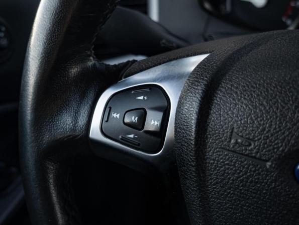 Ford EcoSport II с пробегом 2017 года, цена 1 189 000 рублей, 119909 км, внедорожник, Автокод Объявления