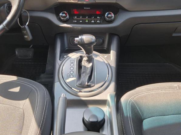 Kia Sportage III с пробегом 2012 года, цена 1 270 000 рублей, 200240 км, внедорожник, Автокод Объявления