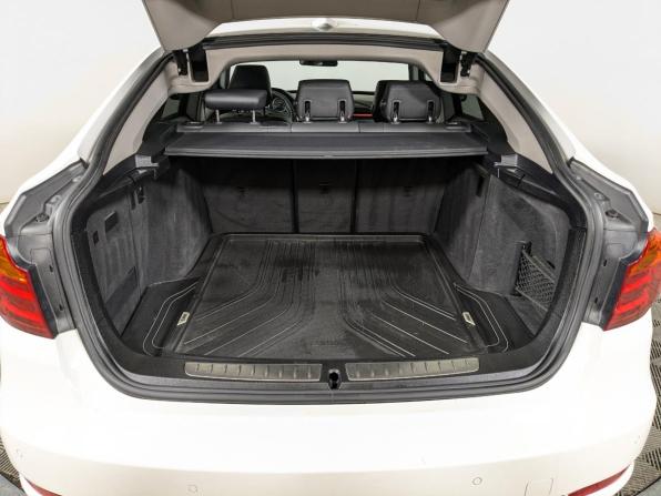 BMW 3 серии VI (F3x) Рестайлинг с пробегом 2016 года, цена 2 364 500 рублей, 180000 км, хэтчбек, Автокод Объявления
