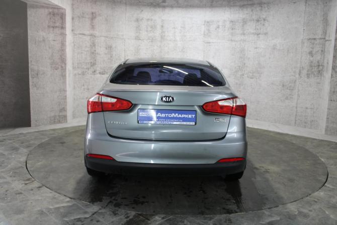 Kia Cerato III с пробегом 2014 года, цена 695 000 рублей, 304378 км, седан, Автокод Объявления