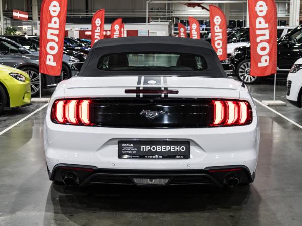 Ford Mustang VI Рестайлинг с пробегом 2021 года, цена 2 750 000 рублей, 118918 км, кабриолет, Автокод Объявления
