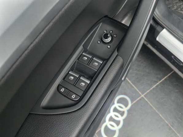 Audi Q5 II (FY) Рестайлинг с пробегом 2021 года, цена 3 655 000 рублей, 65000 км, внедорожник, Автокод Объявления