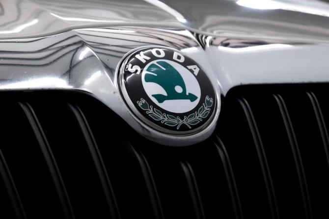 Skoda Octavia II (A5) Рестайлинг с пробегом 2013 года, цена 699 000 рублей, 273000 км, лифтбек, Автокод Объявления